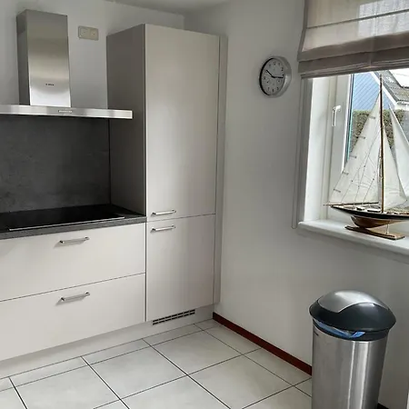 Vakantiehuis For 6 People Near *