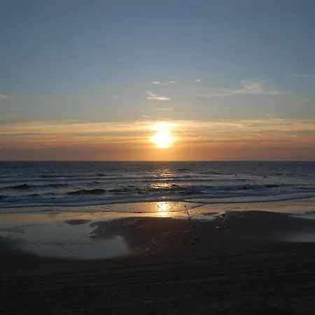 For 6 People Near Sint Maartensvlotbrug