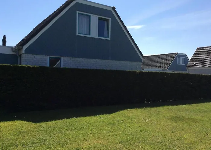 Feriehus For 6 People Near Sint Maartensvlotbrug