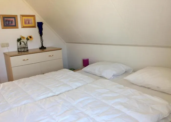 Feriehus For 6 People Near *